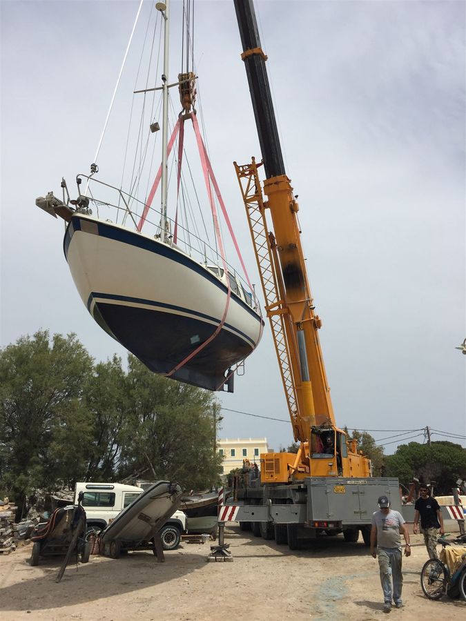 Γερανός Liebherr LTM 1090 της Γερανοί Μήλου σε εργασία